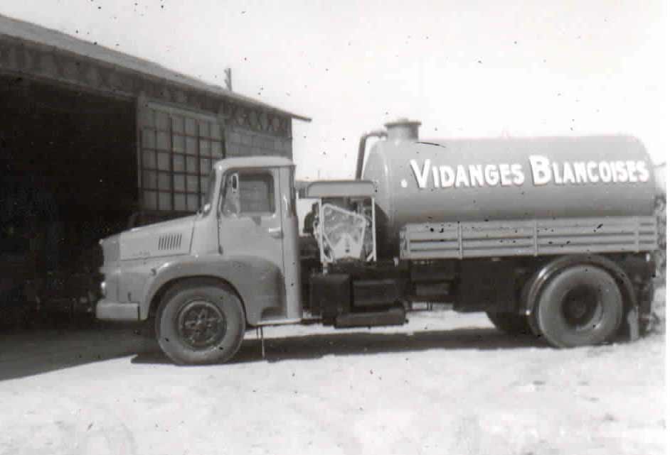 ancien camion vidanges blancoises